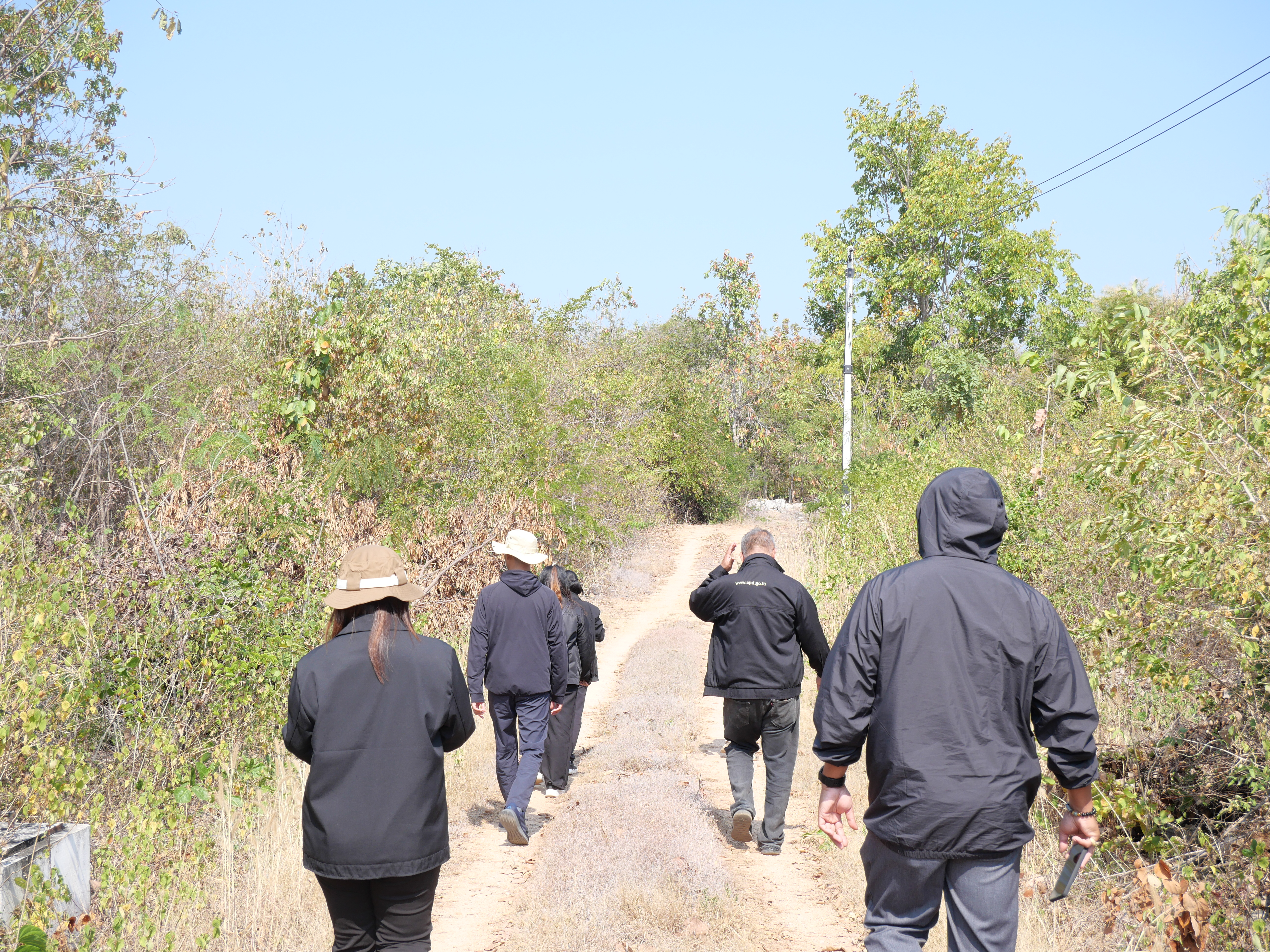 title - กพม. ติดตามความคืบหน้าตลาดเกษตร คทช.สิงห์ จ.กาญจนบุรี ระยะที่ 1